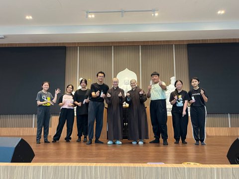 第十届青少年佛学生活营《丢丢的脚印》 照片 23
