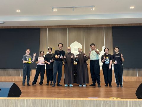 第十届青少年佛学生活营《丢丢的脚印》 照片 24