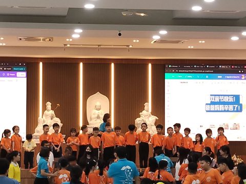 第十届青少年佛学生活营《丢丢的脚印》 照片 31