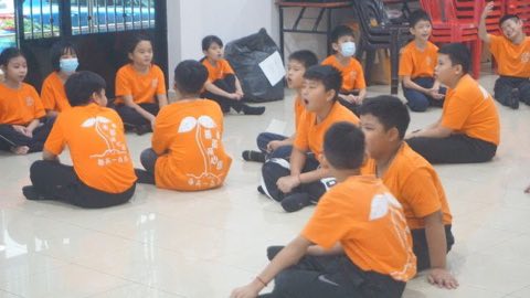 第十届青少年佛学生活营《丢丢的脚印》 照片 124