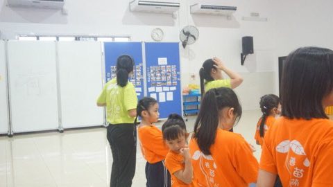 第十届青少年佛学生活营《丢丢的脚印》 照片 131