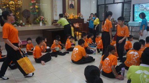 第十届青少年佛学生活营《丢丢的脚印》 照片 141