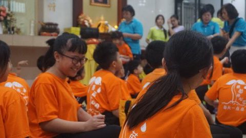 第十届青少年佛学生活营《丢丢的脚印》 照片 180