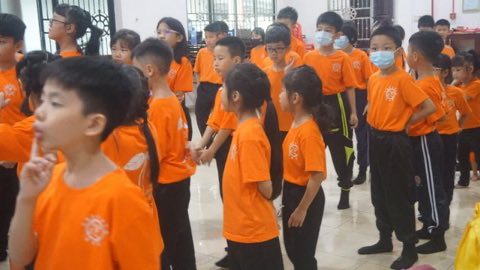 第十届青少年佛学生活营《丢丢的脚印》 照片 215