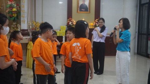 第十届青少年佛学生活营《丢丢的脚印》 照片 216