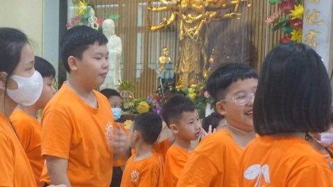第十届青少年佛学生活营《丢丢的脚印》 照片 217