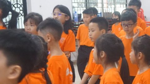 第十届青少年佛学生活营《丢丢的脚印》 照片 220