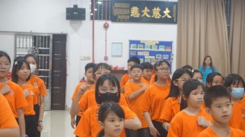 第十届青少年佛学生活营《丢丢的脚印》 照片 234
