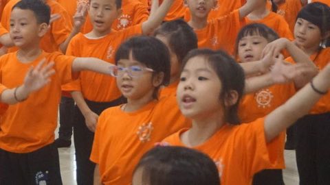 第十届青少年佛学生活营《丢丢的脚印》 照片 239