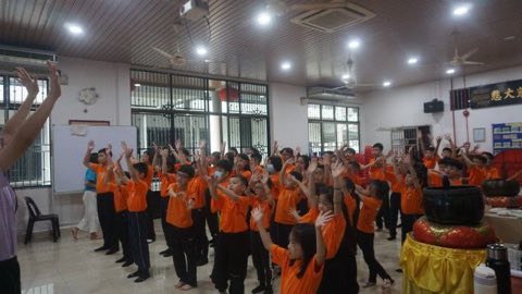 第十届青少年佛学生活营《丢丢的脚印》 照片 240