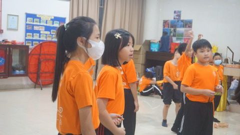 第十届青少年佛学生活营《丢丢的脚印》 照片 266