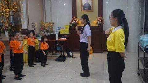 第十届青少年佛学生活营《丢丢的脚印》 照片 277