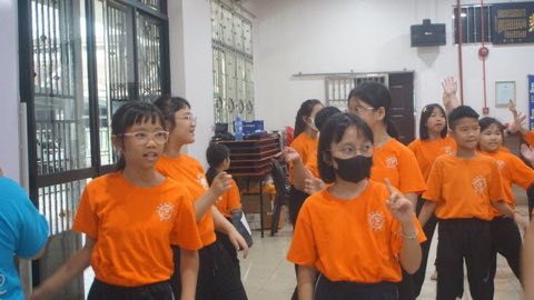 第十届青少年佛学生活营《丢丢的脚印》 照片 297