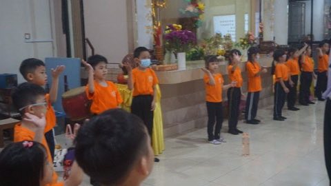 第十届青少年佛学生活营《丢丢的脚印》 照片 323