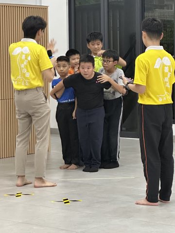第十届青少年佛学生活营《丢丢的脚印》 精选 13