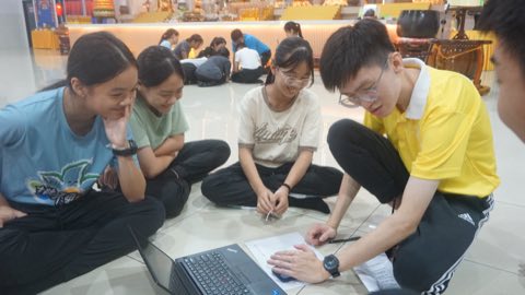 第十届青少年佛学生活营《丢丢的脚印》 照片 405