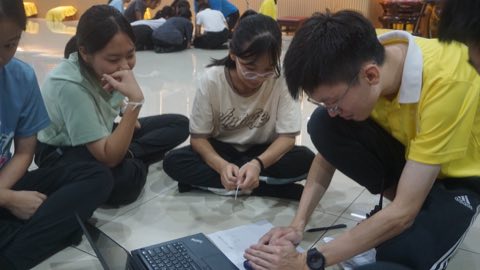 第十届青少年佛学生活营《丢丢的脚印》 照片 406