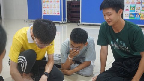 第十届青少年佛学生活营《丢丢的脚印》 照片 408