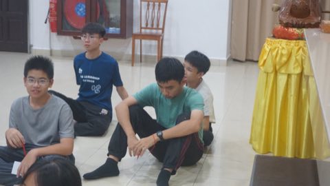第十届青少年佛学生活营《丢丢的脚印》 照片 440