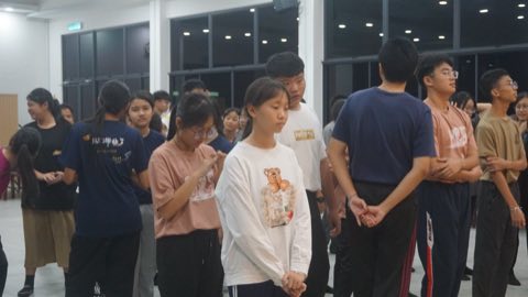 第十届青少年佛学生活营《丢丢的脚印》 照片 441
