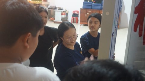 第十届青少年佛学生活营《丢丢的脚印》 照片 481