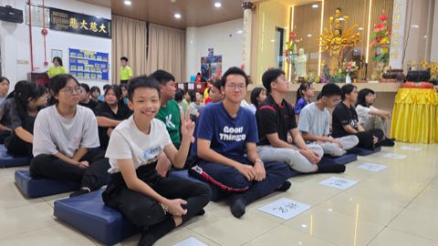 第十届青少年佛学生活营《丢丢的脚印》 照片 511
