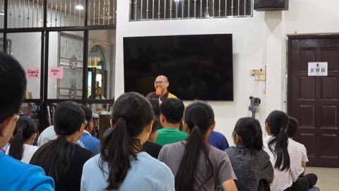 第十届青少年佛学生活营《丢丢的脚印》 照片 514