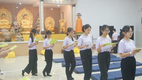 第十届青少年佛学生活营《丢丢的脚印》 照片 522