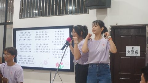 第十届青少年佛学生活营《丢丢的脚印》 照片 559