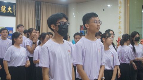 第十届青少年佛学生活营《丢丢的脚印》 照片 577