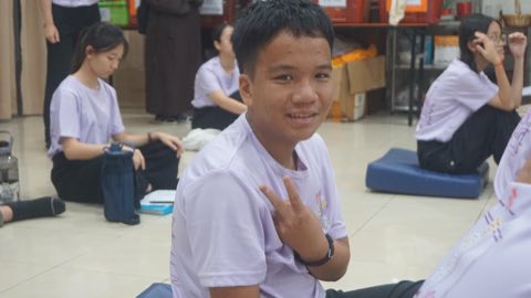 第十届青少年佛学生活营《丢丢的脚印》 精选 15