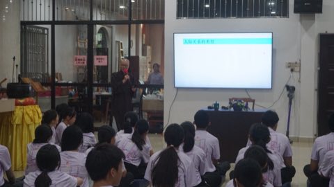 第十届青少年佛学生活营《丢丢的脚印》 照片 606