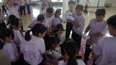 第十届青少年佛学生活营《丢丢的脚印》 照片 640