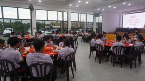 第十届青少年佛学生活营《丢丢的脚印》 照片 683