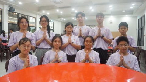 第十届青少年佛学生活营《丢丢的脚印》 照片 697