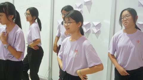 第十届青少年佛学生活营《丢丢的脚印》 照片 707
