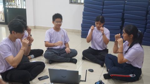 第十届青少年佛学生活营《丢丢的脚印》 照片 736