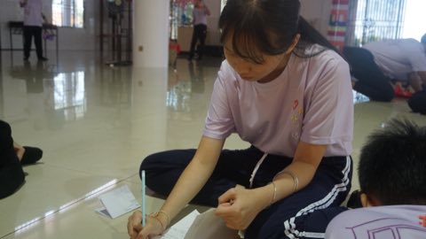 第十届青少年佛学生活营《丢丢的脚印》 照片 755