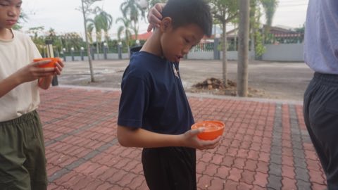 第十届青少年佛学生活营《丢丢的脚印》 照片 769