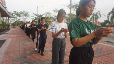 第十届青少年佛学生活营《丢丢的脚印》 照片 773
