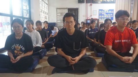 第十届青少年佛学生活营《丢丢的脚印》 照片 805