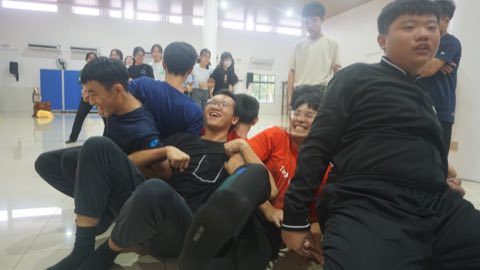 第十届青少年佛学生活营《丢丢的脚印》 照片 830
