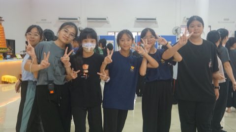 第十届青少年佛学生活营《丢丢的脚印》 照片 852