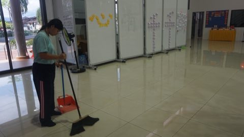 第十届青少年佛学生活营《丢丢的脚印》 照片 873