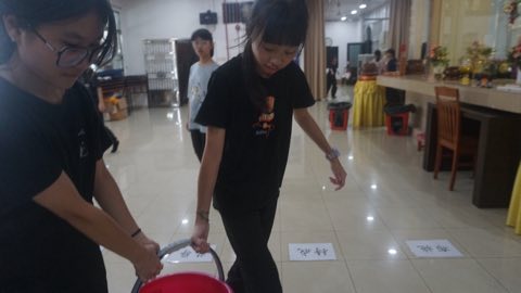 第十届青少年佛学生活营《丢丢的脚印》 照片 881