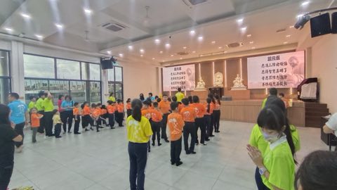 第十届青少年佛学生活营《丢丢的脚印》 照片 890