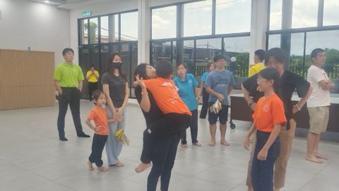 第十届青少年佛学生活营《丢丢的脚印》 照片 894
