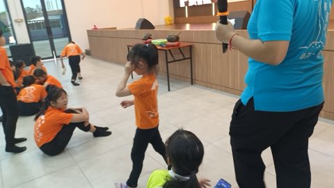 第十届青少年佛学生活营《丢丢的脚印》 照片 919