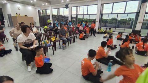 第十届青少年佛学生活营《丢丢的脚印》 照片 938