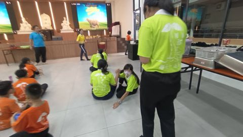 第十届青少年佛学生活营《丢丢的脚印》 照片 943